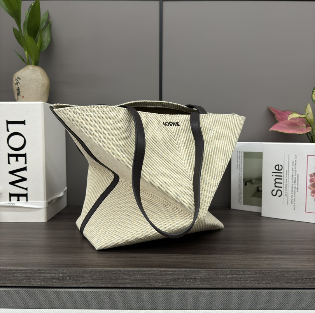 Loewe Shopping Bags